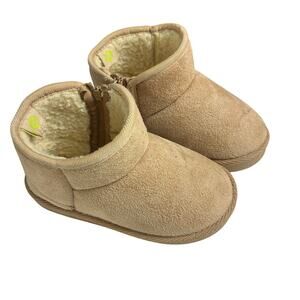 First Steps Baby Toddler Girls Ankle Boots Size 8 Shearling Lined Zipper Winter